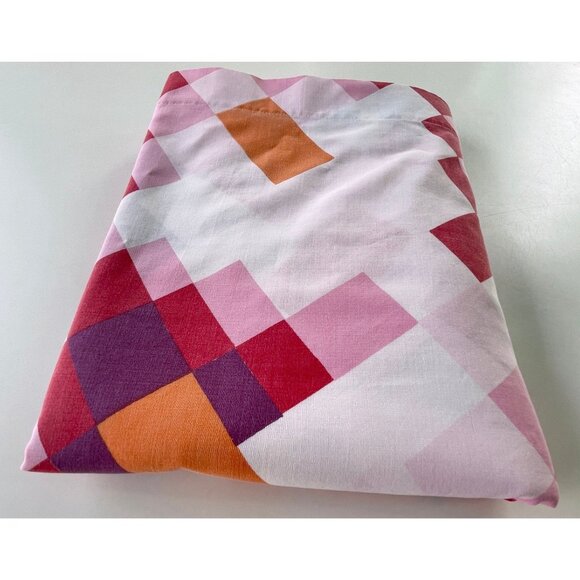 Vintage 70s flat sheet, pink geometric print bed sheet, full size bed - Picture 8 of 8